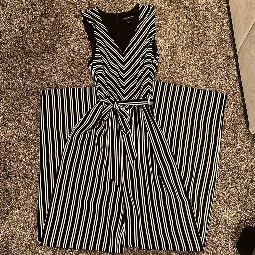 Banana Republic Wide Leg Sleeveless Jumpsuit size 6 Black Navy White